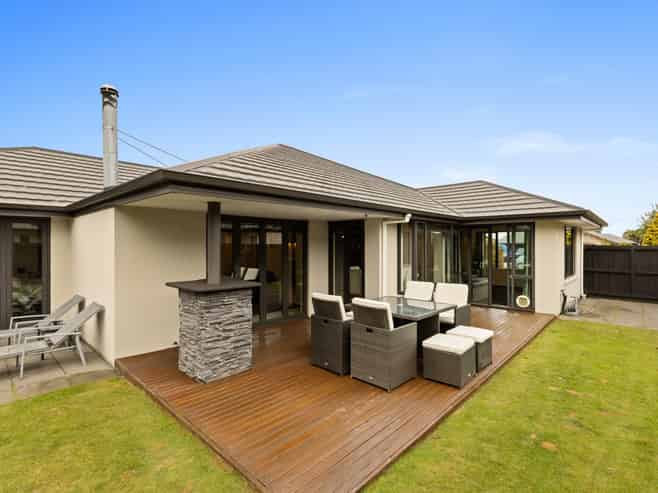 33 Rochester Crescent, Rolleston