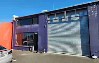 Well Presented Industrial Unit