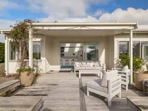 116 Koutunui Road, Athenree