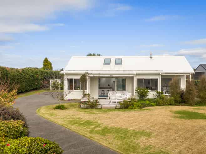 116 Koutunui Road, Athenree