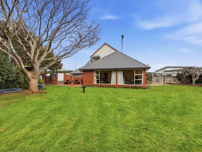 9 Huntly Road, Outram