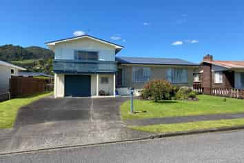 104 Centennial Avenue, Thames