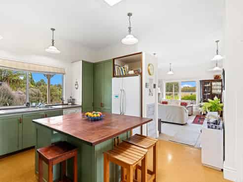 60 Lindsay Road, Levin
