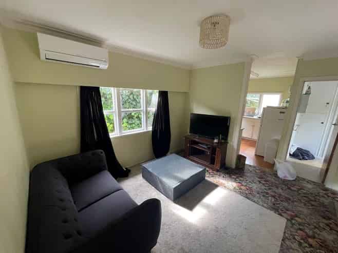 2/15 Gollan Road, Mount Wellington