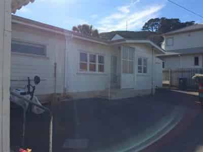 2/15 Gollan Road, Mount Wellington