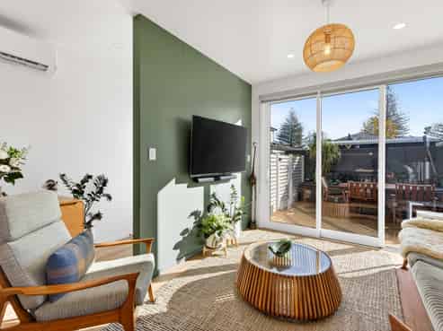 83A Waghorne Street, Ahuriri