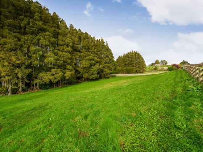 Lots 2 and Smithville Road, Kamo