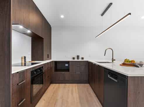 9/200 Main North Road, Redwood