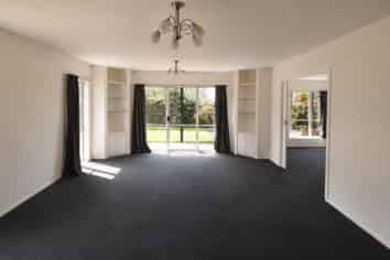 6 Rowanwood Close, Halswell