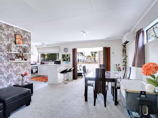 3 Kenney Crescent, Fairfield