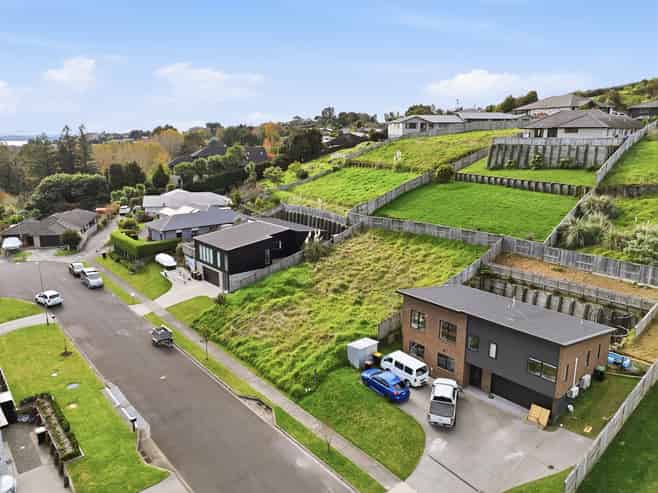 18 Bob Carter Place, Welcome Bay