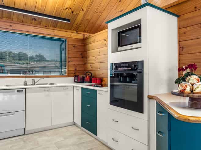 96a Ocean Road, Ohope