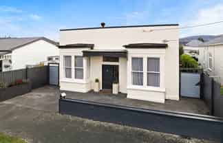 30 Larkworthy Street, Saint Kilda