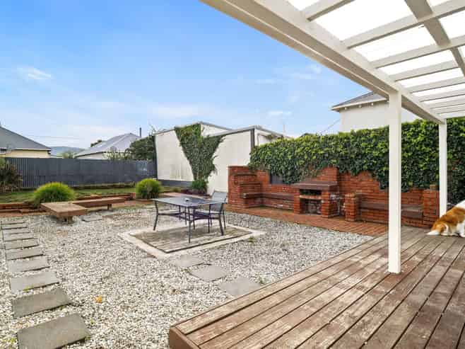 30 Larkworthy Street, Saint Kilda