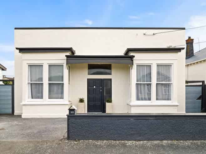 30 Larkworthy Street, Saint Kilda