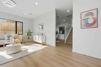 4 Mill Hill Close, Flat Bush