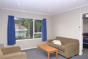 Studio/64f Leinster Av, Raumati South