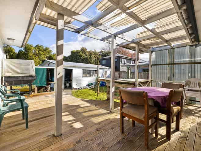 63 Oakfield Crescent, Pukete