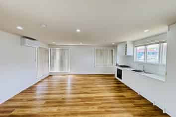 52 Watts Road, Manurewa