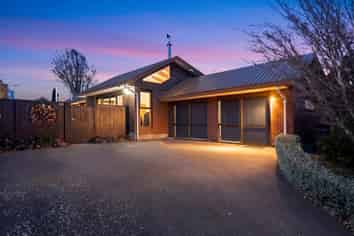 212 Maidstone Road, Avonhead