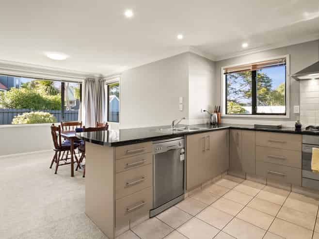 66A Hall Road, Sawyers Bay