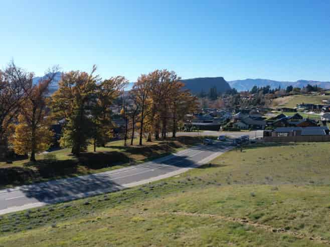 73 Serpentine Street, Wanaka