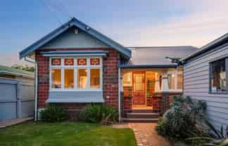 64 Oroua Street, Eastbourne