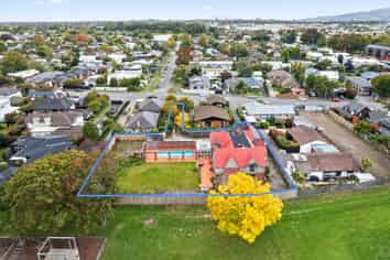 15A Clyde Road, Fendalton