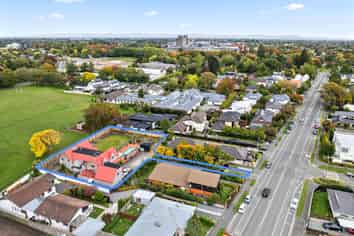 15A Clyde Road, Fendalton