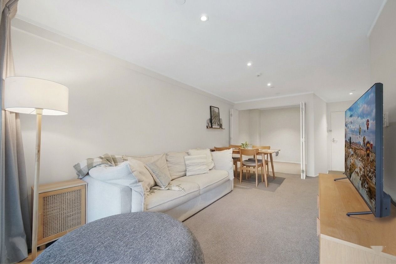 Sunny 1-Bedroom + Study Apartment with Car Park & Facilities – pohled 3
