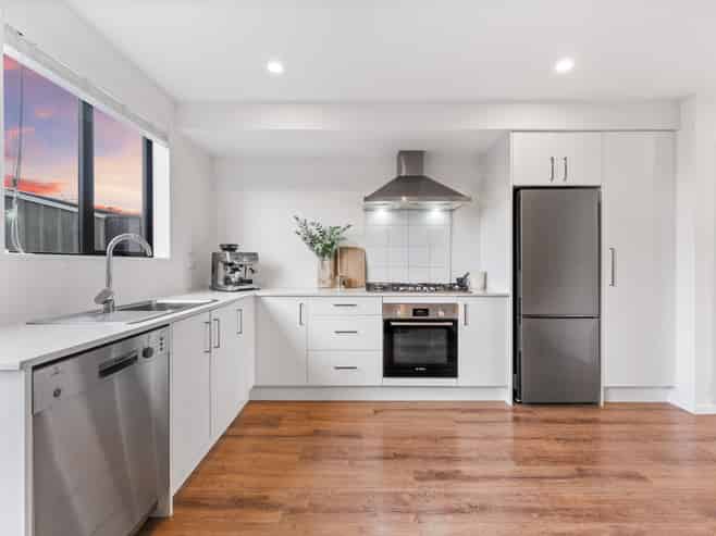 26 Hiki Street, Hobsonville