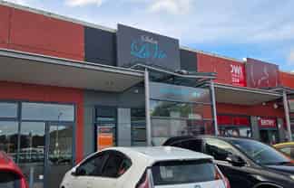 Rare Johnsonville Retail or Salon