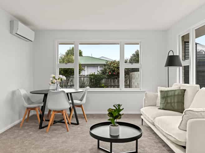4/124 Huxley Street, Sydenham