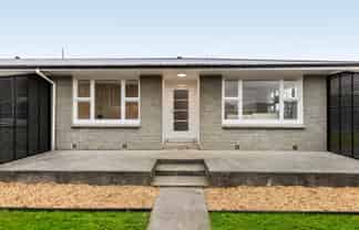 4/124 Huxley Street, Sydenham
