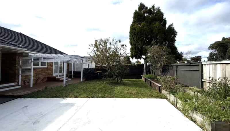 1/35 Bradbury Road, Botany Downs