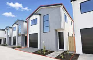 303B Bucklands Beach Road, Bucklands Beach