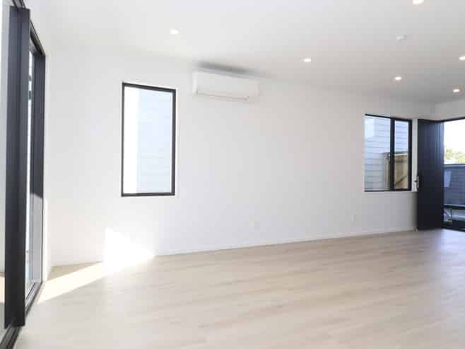 303B Bucklands Beach Road, Bucklands Beach