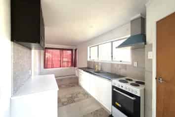 2 Cosmo Place, Otara