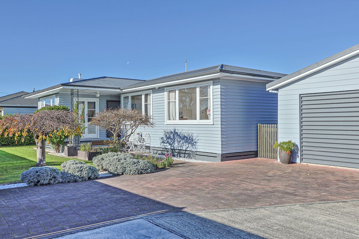 Stylish and Secure in Popular Parkvale - Ansicht 2