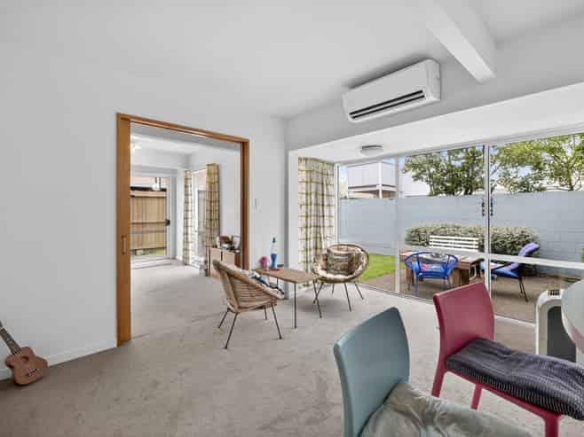 2/511 Durham Street North, Saint Albans