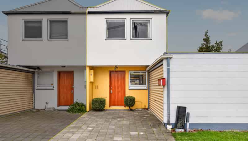 2/511 Durham Street North, Saint Albans