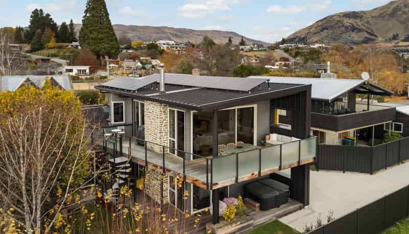 74 McDougall Street, Wanaka
