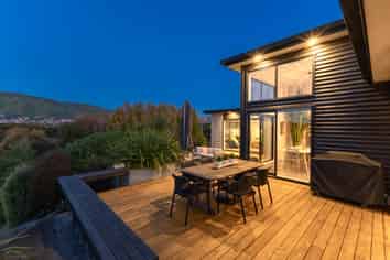 9 Te Heke Place, Waikanae