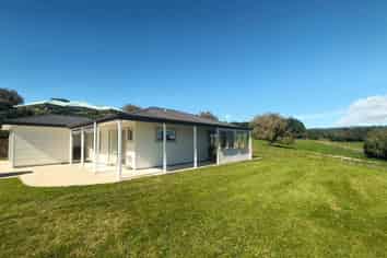 648d Esdaile Road, Whakamarama