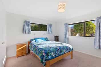 2D Feary Crescent, Takaka