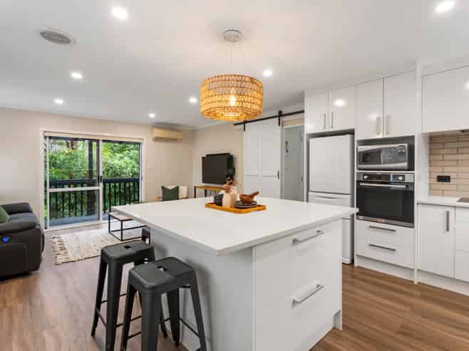 1/33 Brooke Road, Red Hill