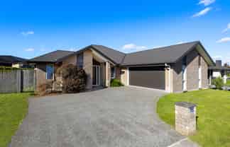 132 Te Manatu Drive, Rototuna
