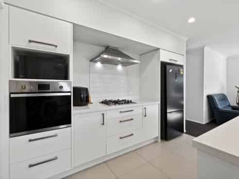 132 Te Manatu Drive, Rototuna