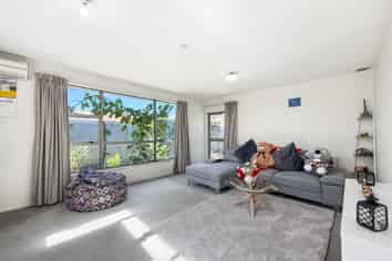 2/59 Gardiners Road, Bishopdale
