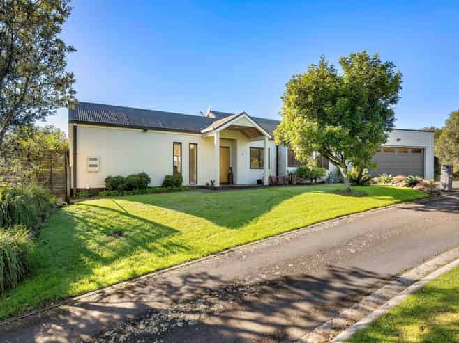 27 Herbert Drive, Whangamata